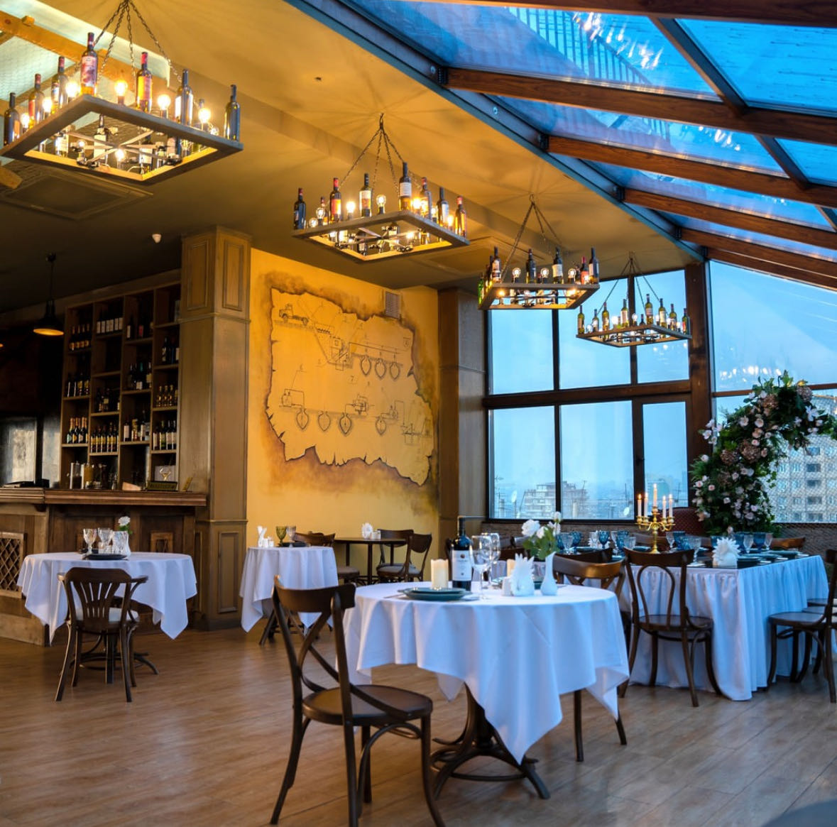 Фото 2: Sky Land restaurant , Rostomi 24 , из каталога MIMO