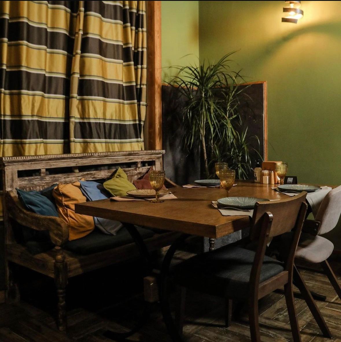 Photo 3 of Kamancha  Restaurant, Tumanyan 23 , published in the MIMO directory