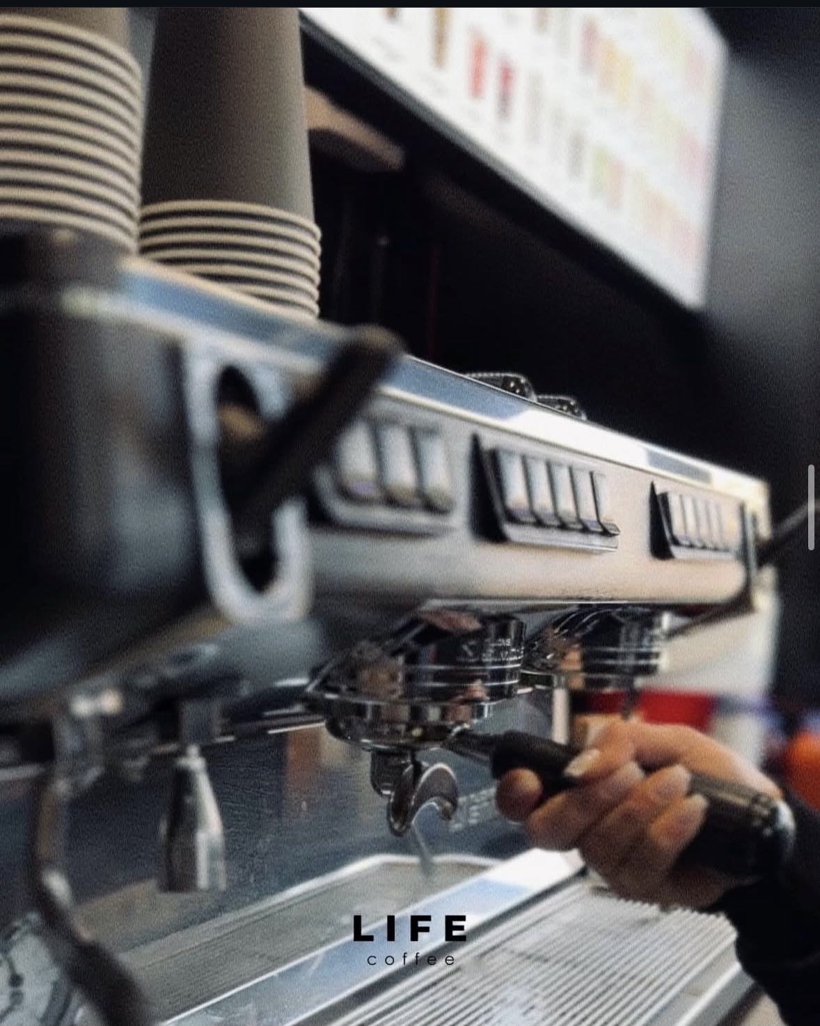 Фото 1: LIFE coffee, Baghramyan 1, из каталога MIMO